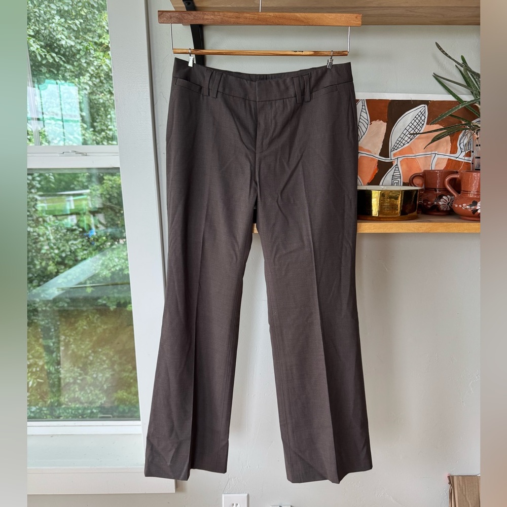Banana Republic Chocolate Brown All Season Wool Trousers Dress Pants 2 Short